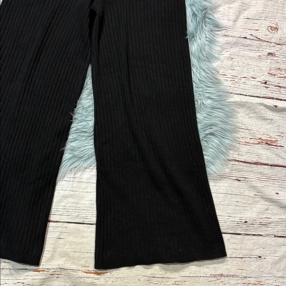 Flat White High Rise Flare Ribbed Knit Black Pants - Picture 8 of 8